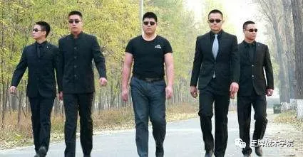 Safety in danger - private bodyguards
