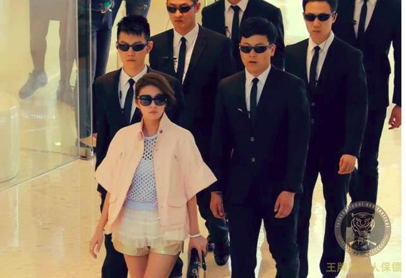 Jiangxi girl refunds 220000 betrothal gifts and is hired as a private bodyguard by domestic violence to seek justice