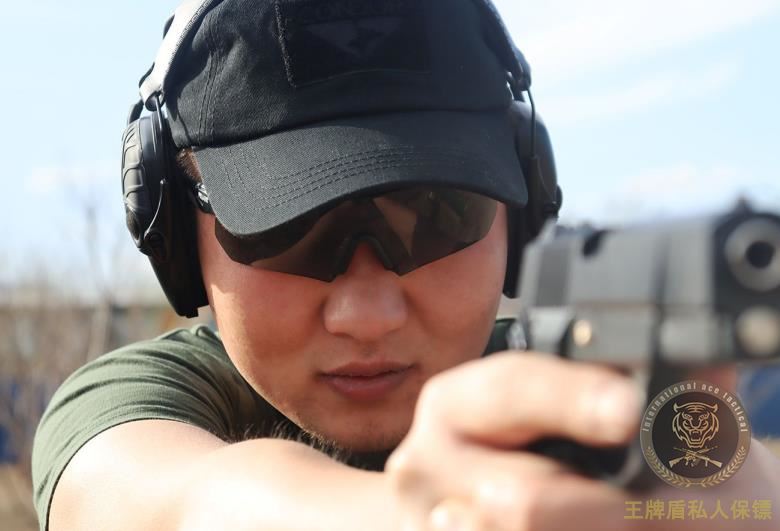 Beijing ace shield private bodyguard company participated in the training of peacekeepers to avoid being killed in the plane crash