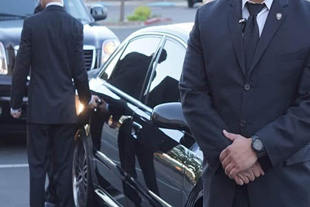 Is it expensive to hire bodyguards in Guangzhou?