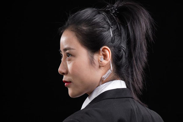 How about Beijing female bodyguard Kung Fu?