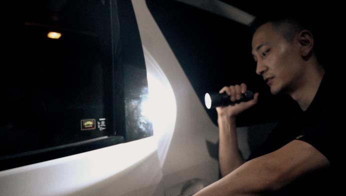 How can Beijing bodyguards avoid and prevent risks in protection tasks