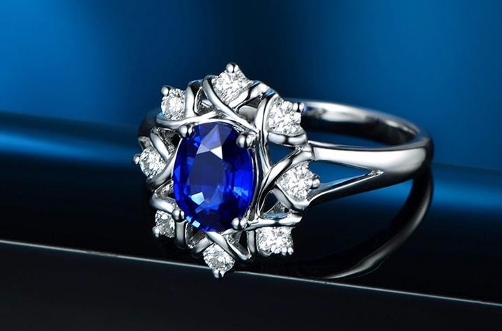 Responsible for the jewelry exhibition, and the bodyguard company preserved 