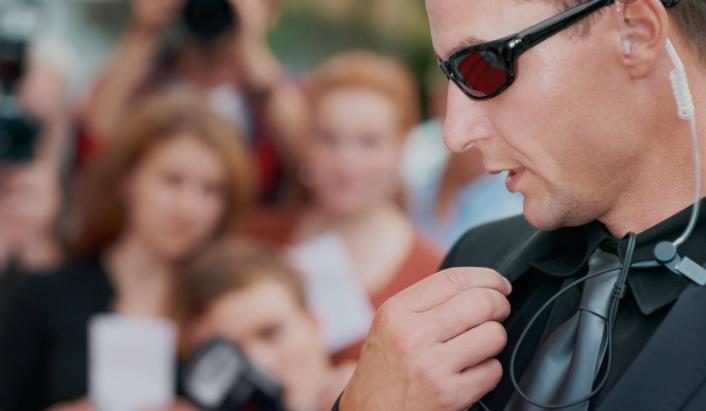 In China, unarmed private bodyguards are an ideal choice to stop criminal activities