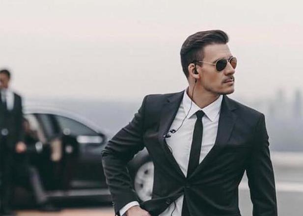 Work and salary of private bodyguards